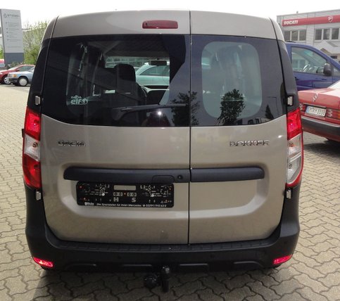 dokker_rear.jpg